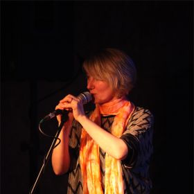 SUNNA GUNNLAUGS